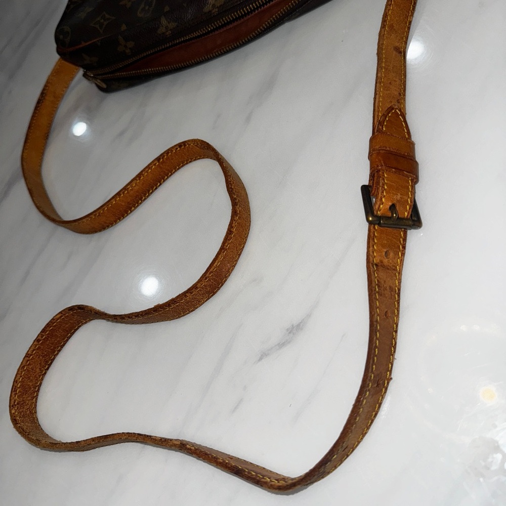Louis Vuitton jeunifelle shoulder crossbody bag - Picture 11 of 13